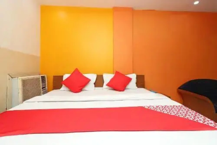 Hotel Classic by OYO Rooms