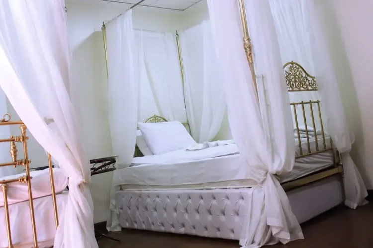 Kings Palace - Hostel