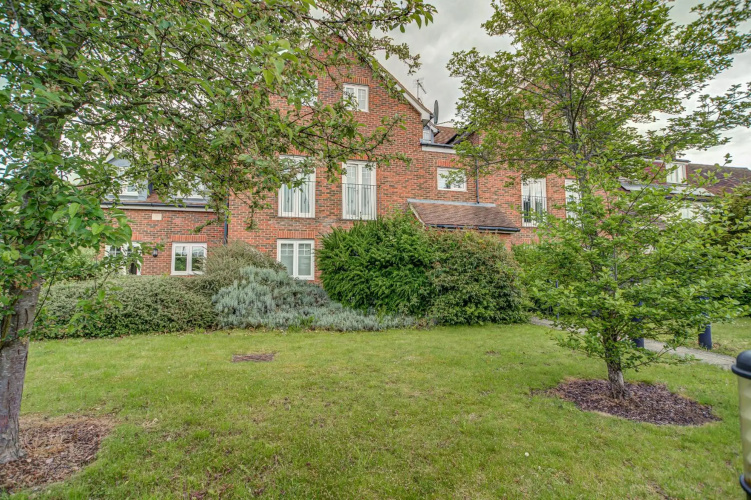 Vanbrugh Serviced Apartment
