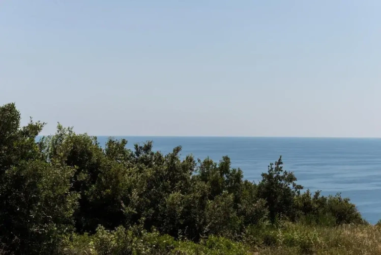 3 Bedrooms Apartment with sea view