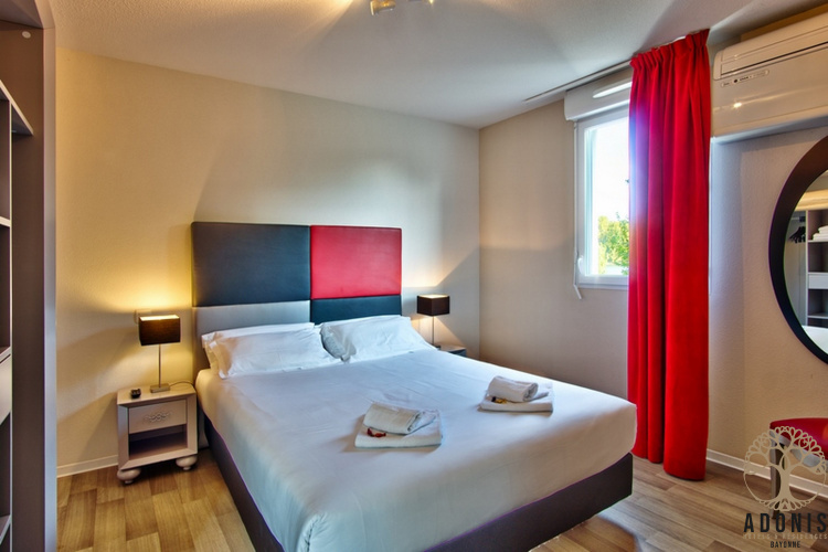 Adonis Hôtel Bayonne