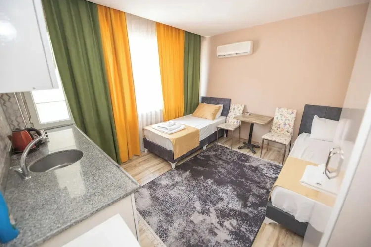 1 Bedroom Apartment
