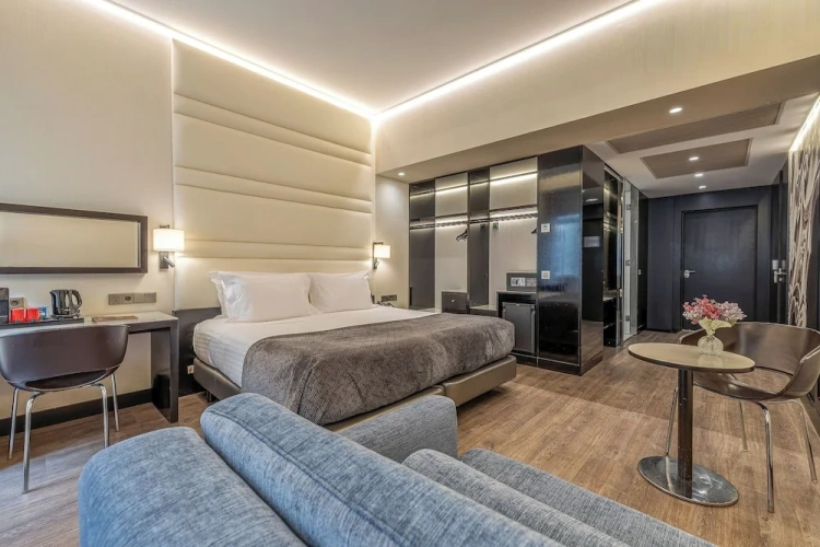 Superior room