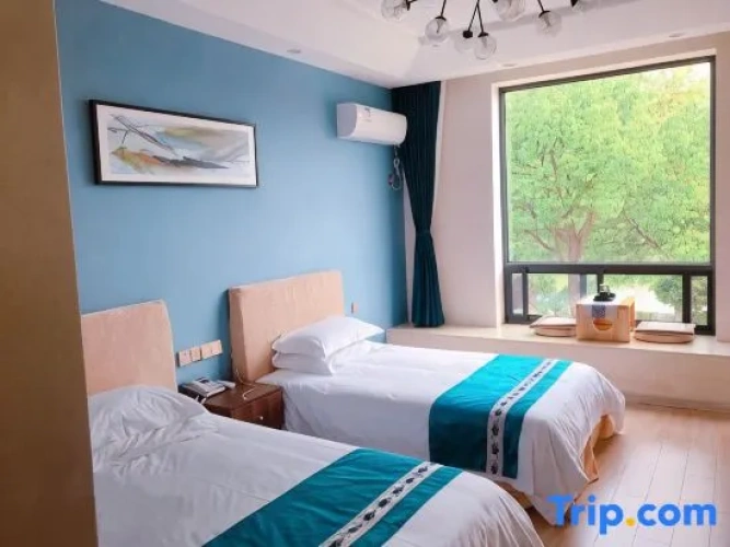 Economy Twin room