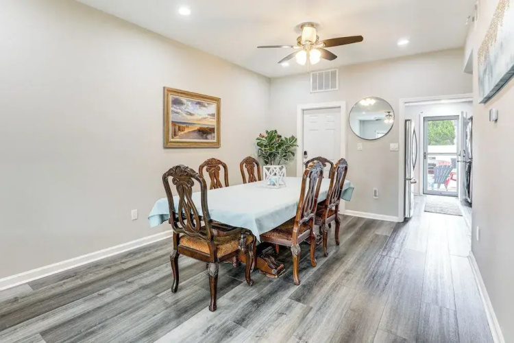 2 Blocks to Beach: Apt w/ Grill in Ocean Gate!