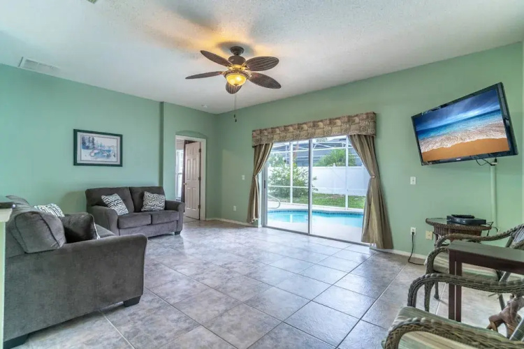 544 Fairways Lake