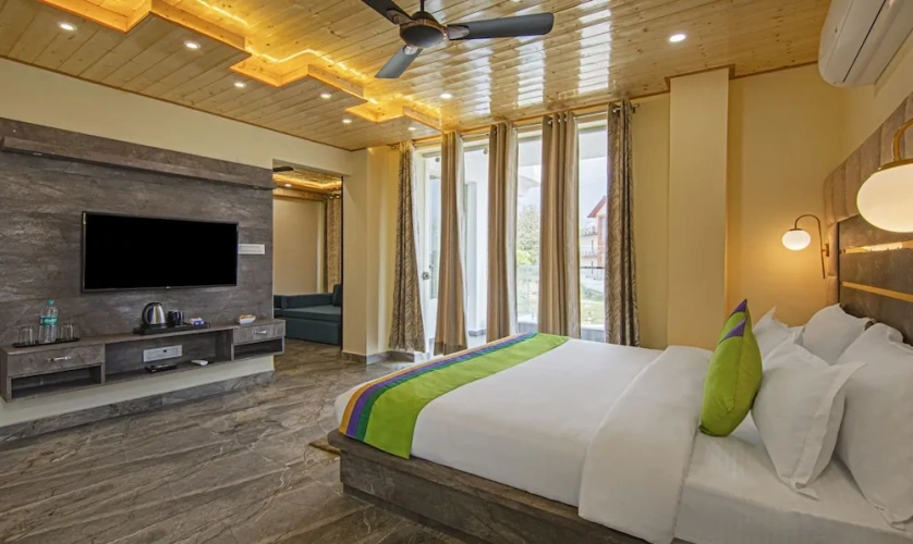 Premium room