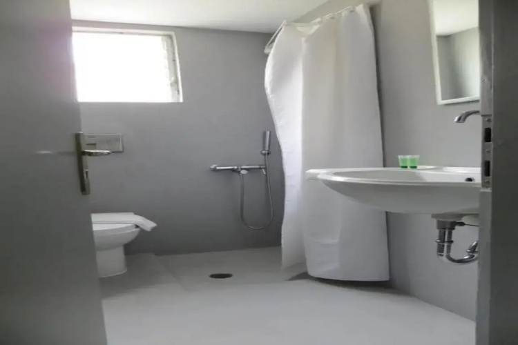 Leonidaion Guest House
