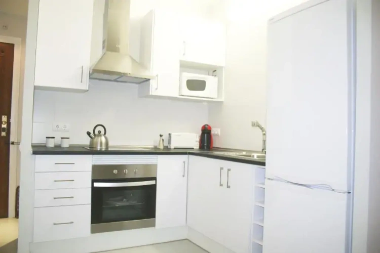 2 Bedrooms Apartment
