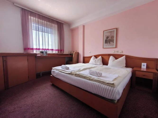Economy Double room with city view