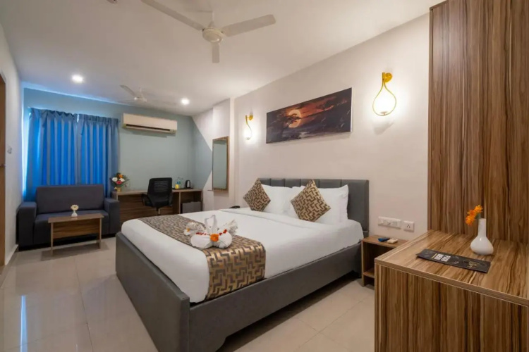 Hotel Seasons inn