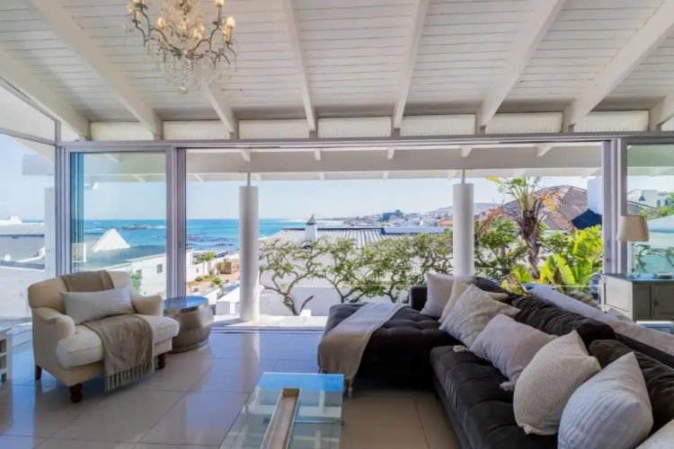 White Waves Beach House