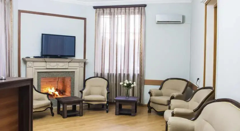 Hotel Idilia