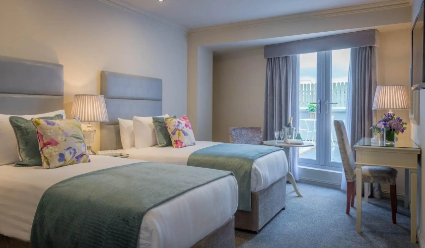 Superior Twin room