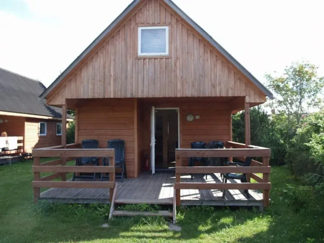 Superior Cottage