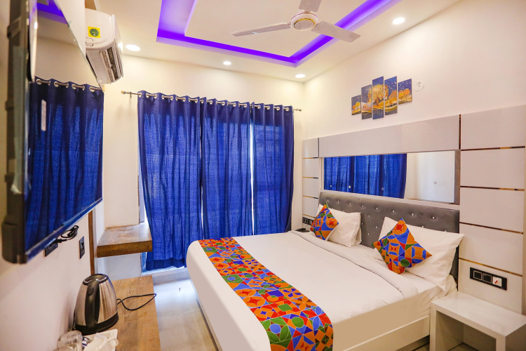 FabHotel F9 Noida Sector 27
