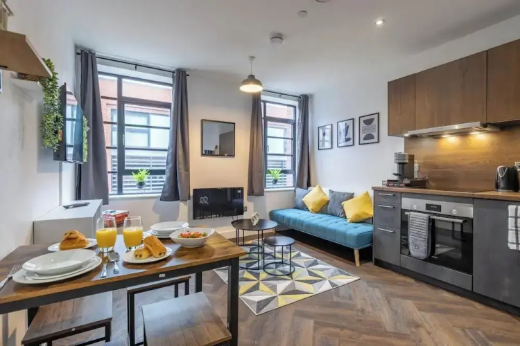 1 Bed Flat - Sleeps 4 - Pets - Parking - Wifi