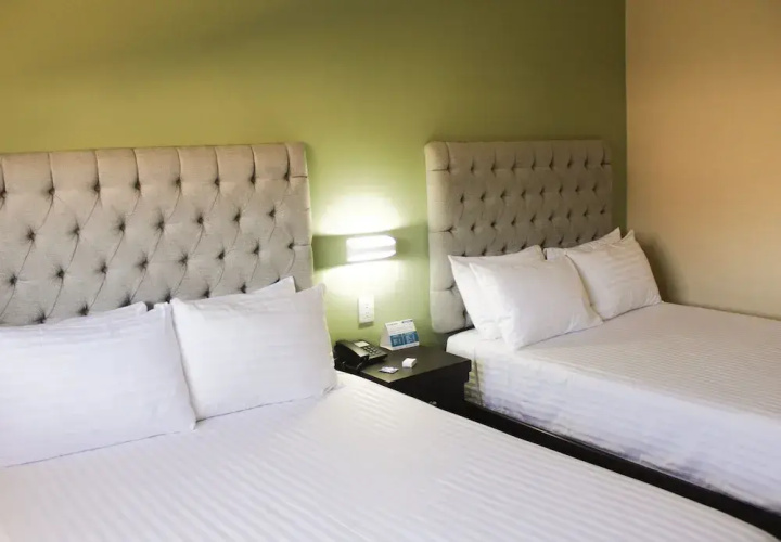 Hotel Mirage
