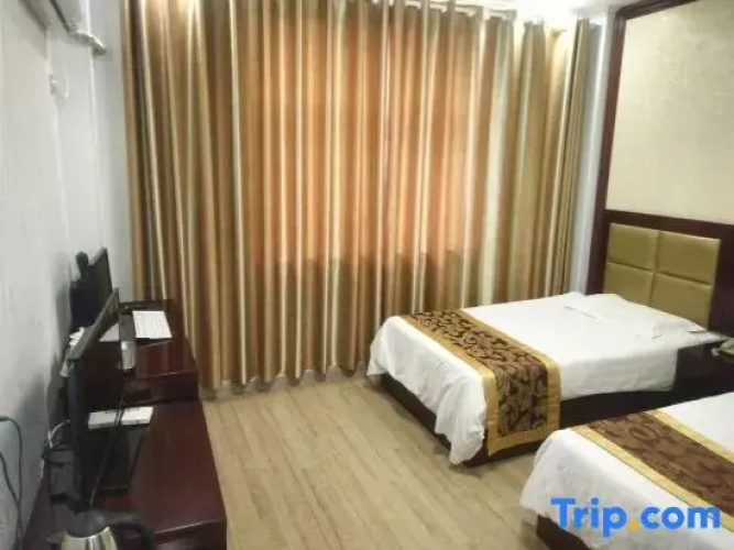 Wangjiang Green Garden Hotel