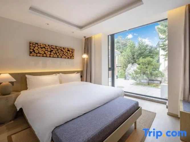 Family Attic Suite