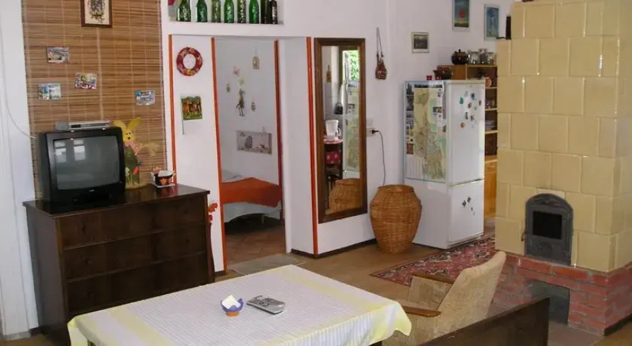 Sasfeszek Apartment