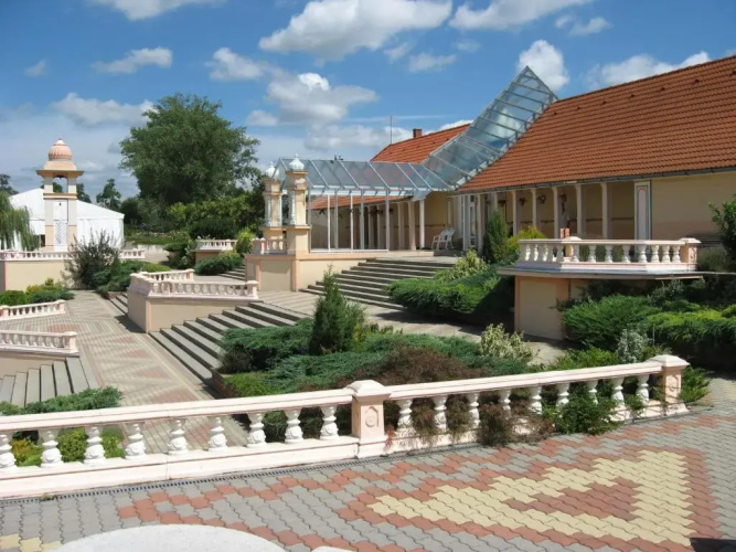 Kis Teniszház