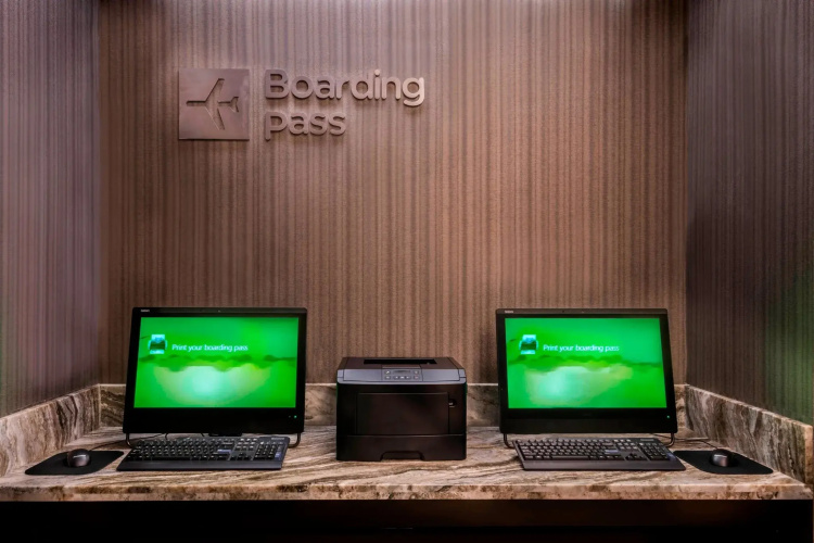 Courtyard by Marriott Bethesda/Chevy Chase