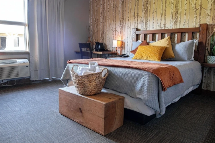Double Suite