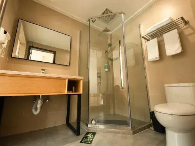 Shanghai Xinnan Hotel