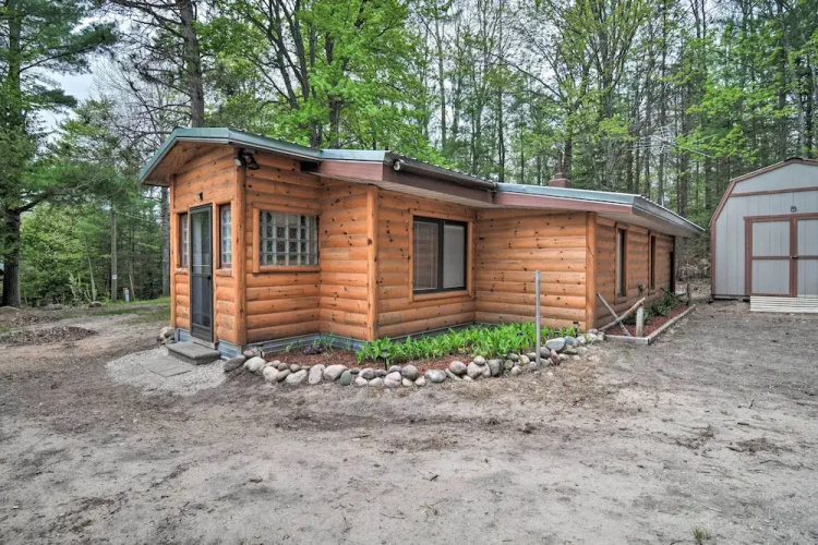 Rustic Frederic Cabin Near Cross-country Skiing!