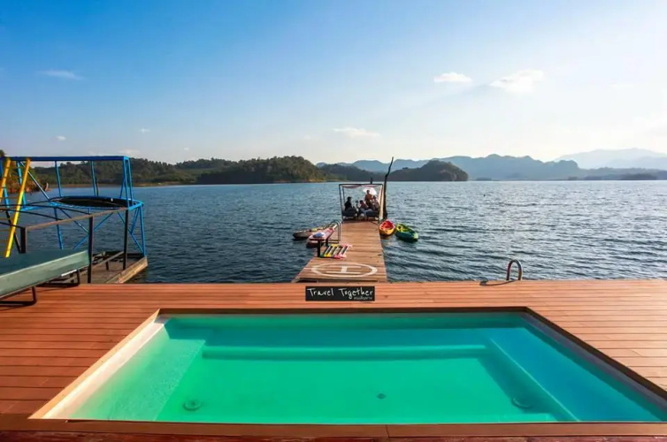 The Floatel - Buntern