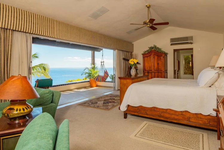 Pacific Ocean Views From This Escape: Villa Miramar