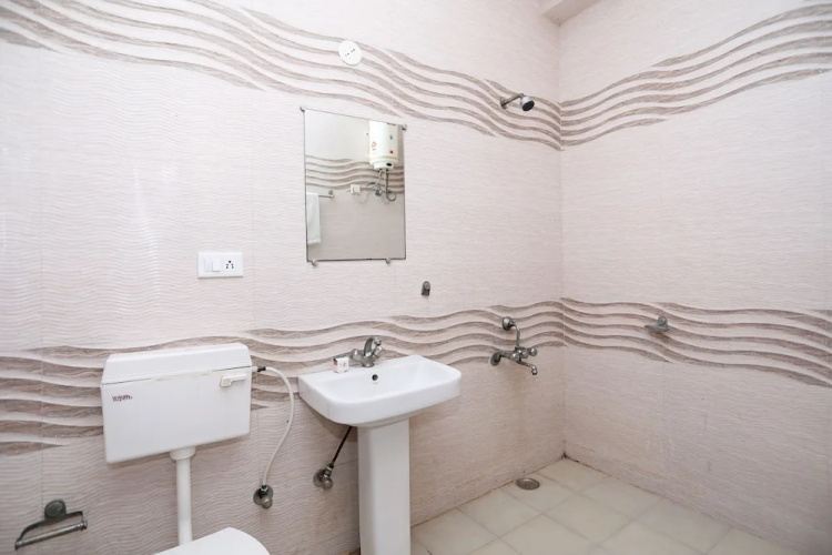 Townhouse 5020 Hotel Ardency Inn