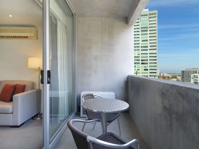 1 Bedroom Apartment with balcony