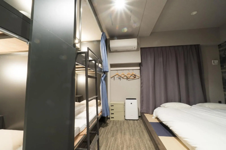 Hotel Plus Hostel TOKYO AKIHABARA