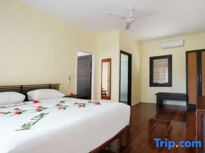3 Bedrooms Executive Villa