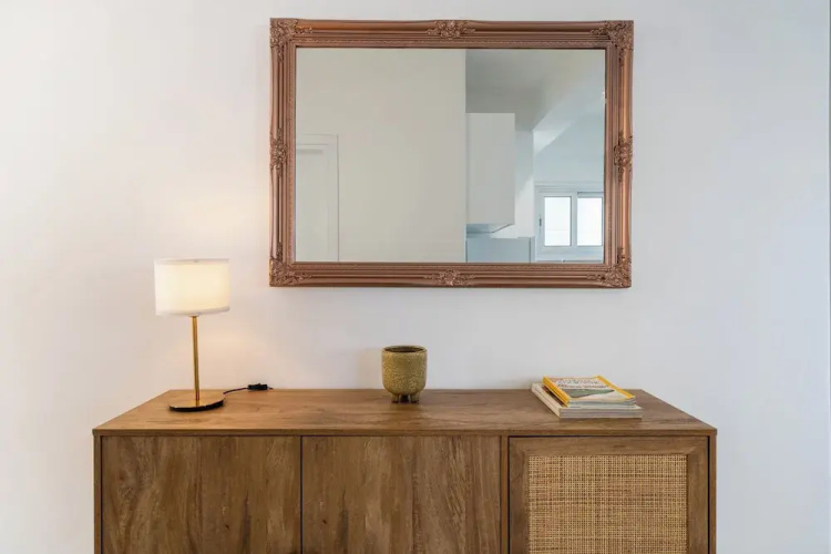 Elegant City Central Suite