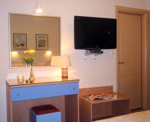 Hotel Taxiarhis
