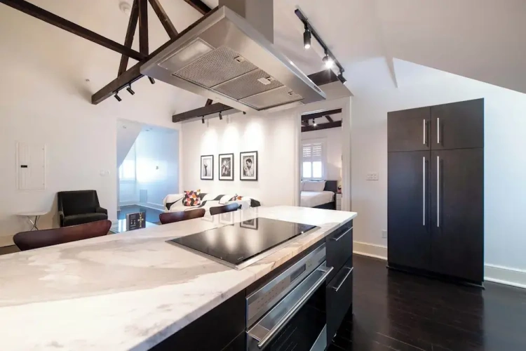 1 Bedroom Executive Suite with balcony