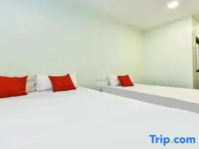 Th Hotel