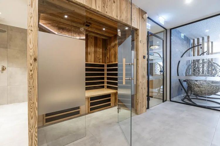 Pleasant Apartment With Shared Pool
