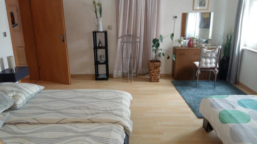 Economy Quadruple room