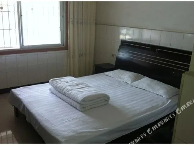Yudong Hostel(垫江渝东宾馆)