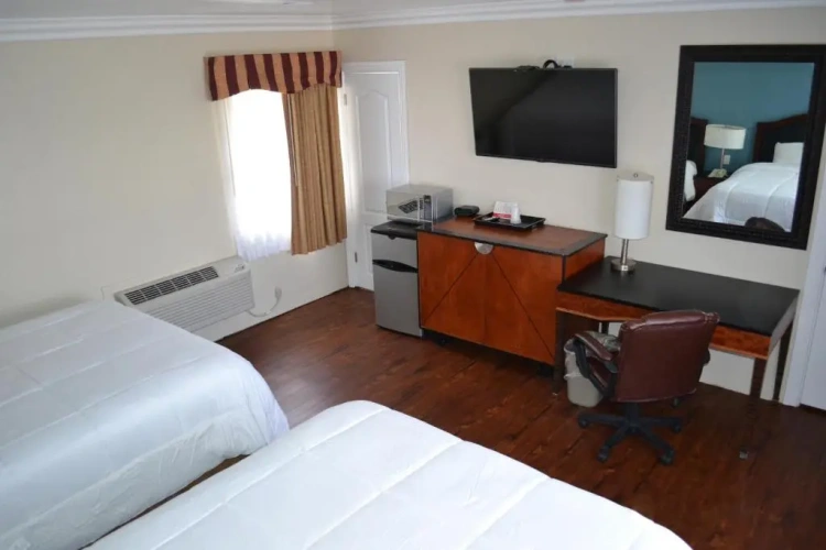 Standard Family room