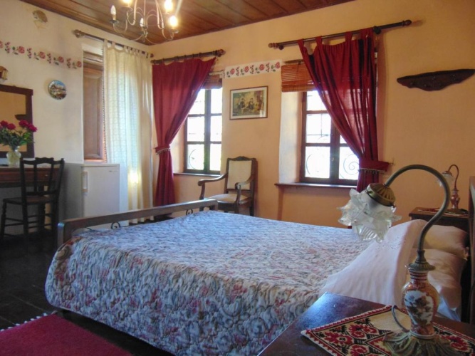 Standard Triple room with sea view