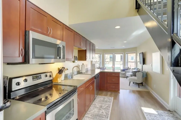 1 Bedroom Apartment