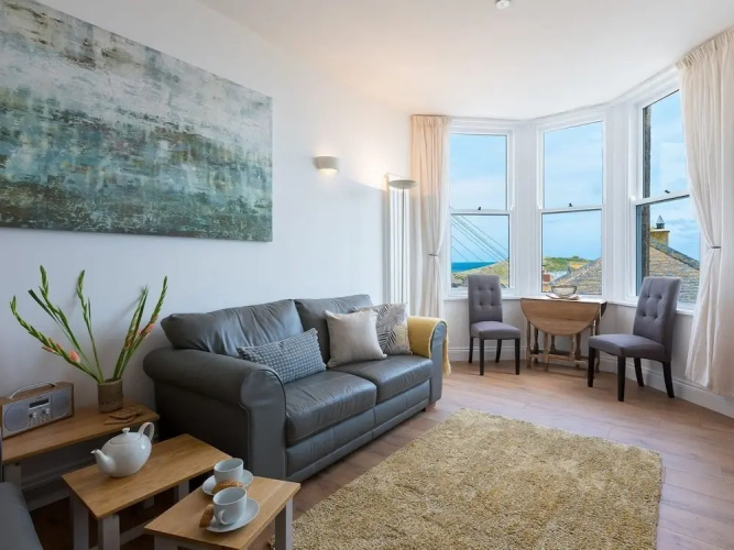 Hepworth Apartment