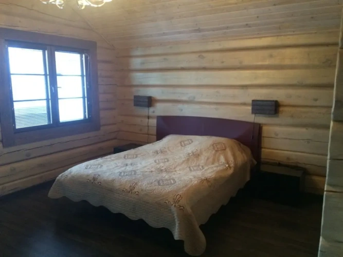 4 Bedrooms Villa