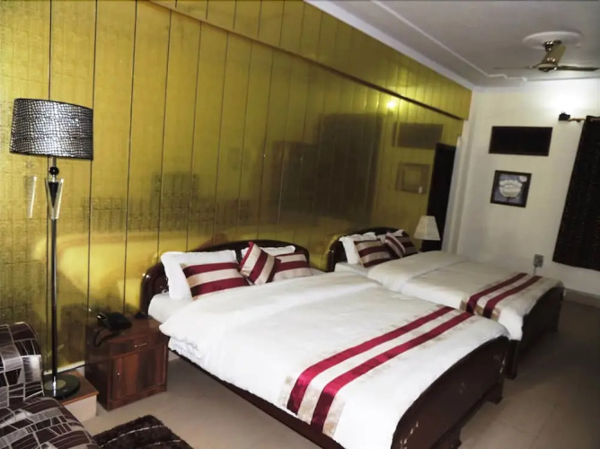 Hotel Mandakini