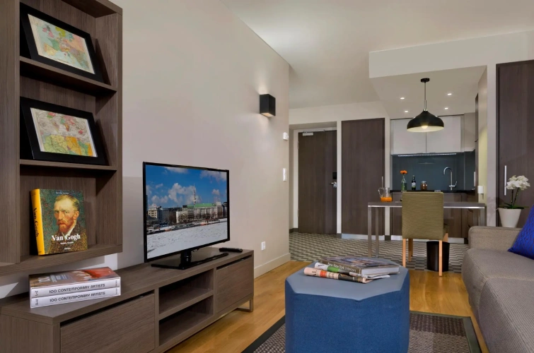 1 Bedroom Apartment